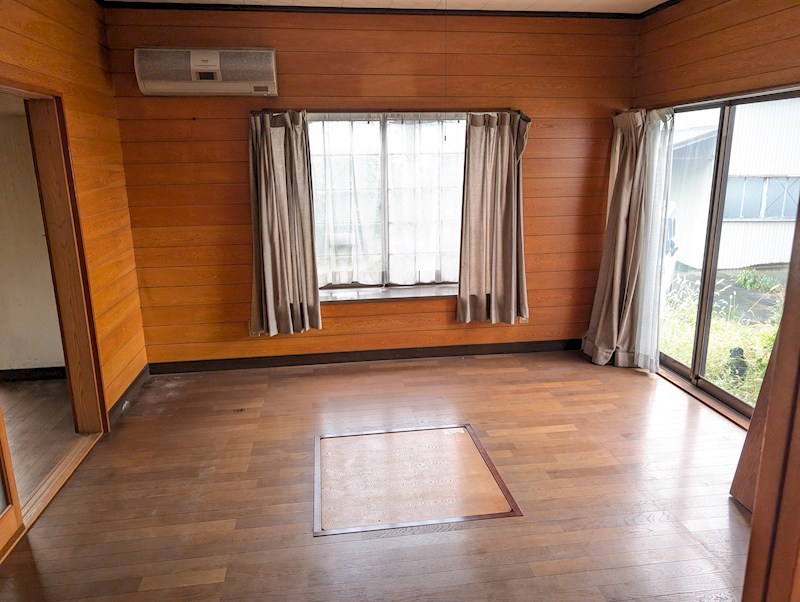 坂東市大口　中古戸建 内観写真（リビング）