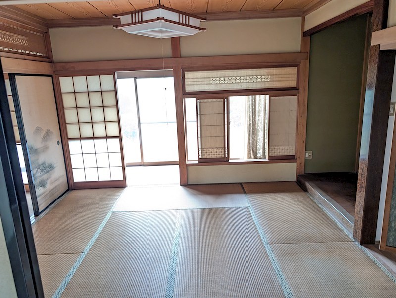 坂東市大口　中古戸建 内観写真（リビング以外の居室）