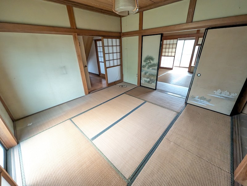 坂東市大口　中古戸建 内観写真（リビング以外の居室）