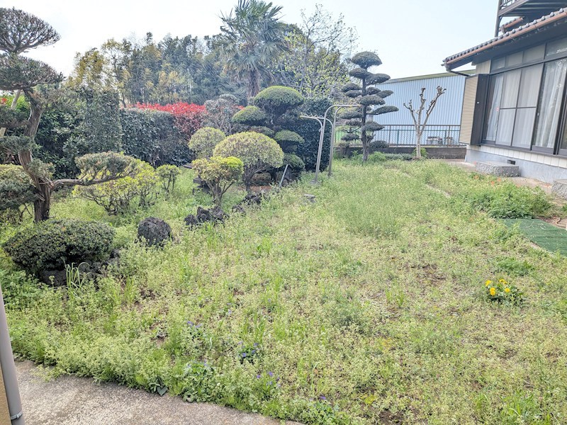 坂東市大口　中古戸建 現地写真（庭）