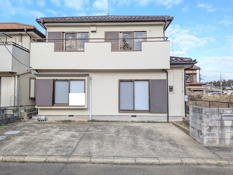 牛久市岡見町　中古戸建 現地写真