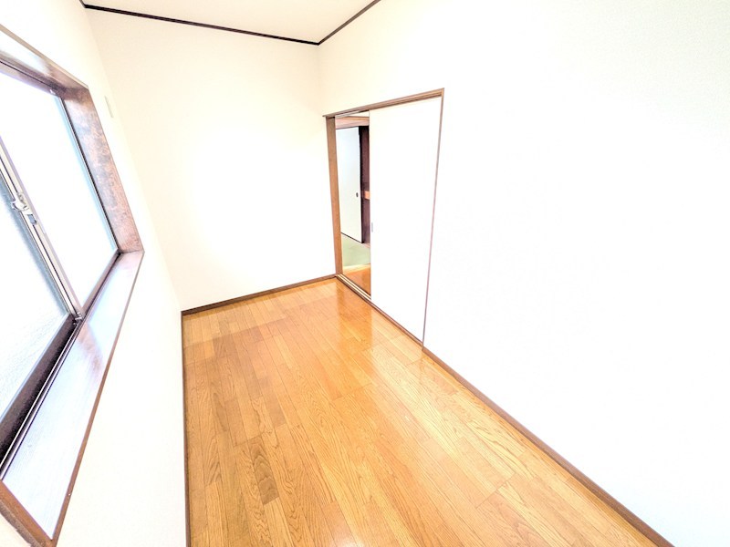 牛久市岡見町　中古戸建 内観写真（収納）