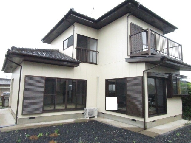 石岡市若松３丁目　中古戸建 現地写真