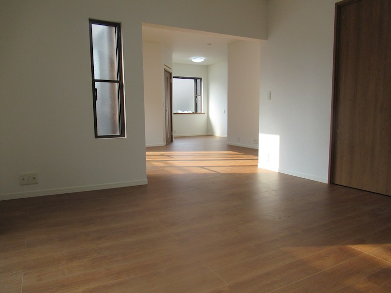 つくば市東光台２丁目　中古戸建 内観写真（リビング）