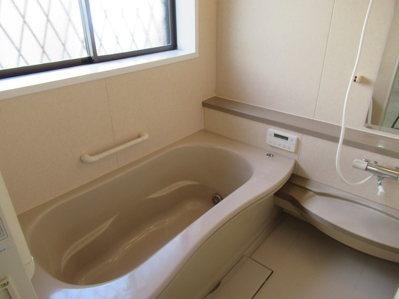 つくば市東光台２丁目　中古戸建 内観写真（浴室）