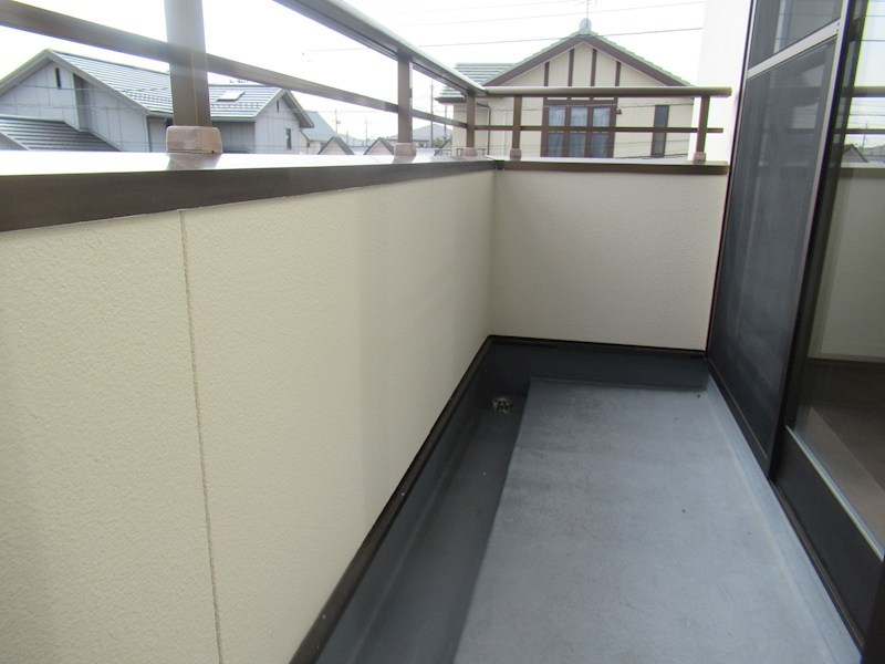 つくば市東光台２丁目　中古戸建 現地写真（バルコニー）