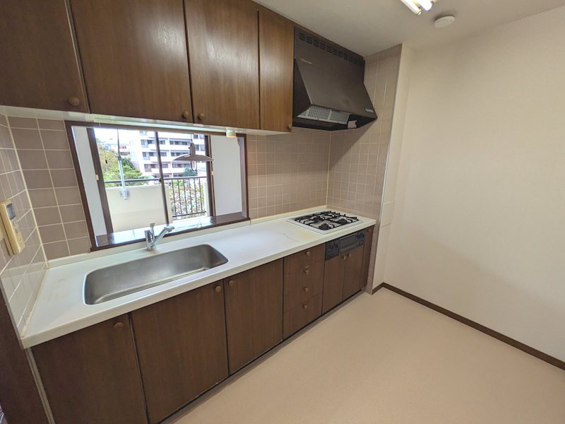 ライフヒルズ星の郷南１番館 内観写真（キッチン）