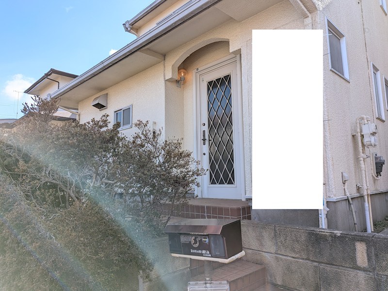 龍ケ崎市松葉１丁目　中古戸建 現地写真（玄関）