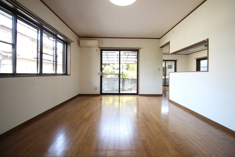 取手市双葉　中古戸建 内観写真（リビング）