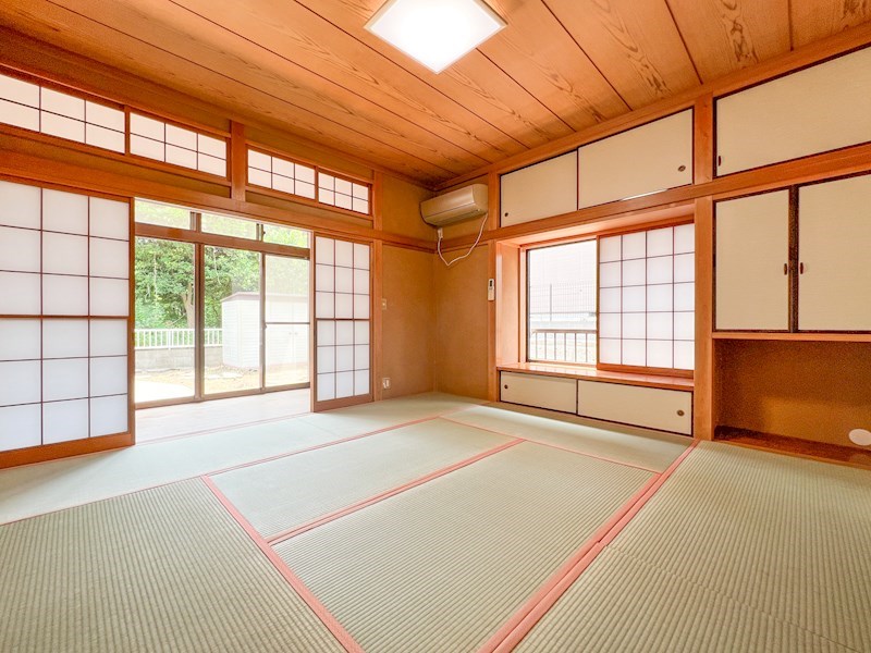 つくば市自由ケ丘　中古戸建（オーナチェンジ） 内観写真（リビング以外の居室）