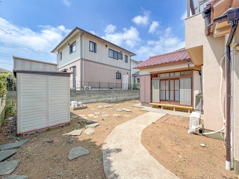 つくば市自由ケ丘　中古戸建（オーナチェンジ） 現地写真（庭）
