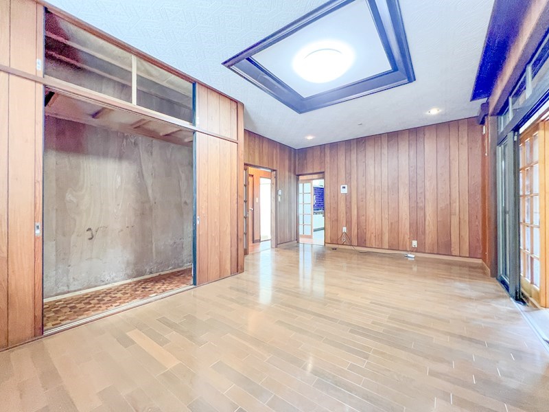 つくば市自由ケ丘　中古戸建（オーナチェンジ） 内観写真（リビング以外の居室）