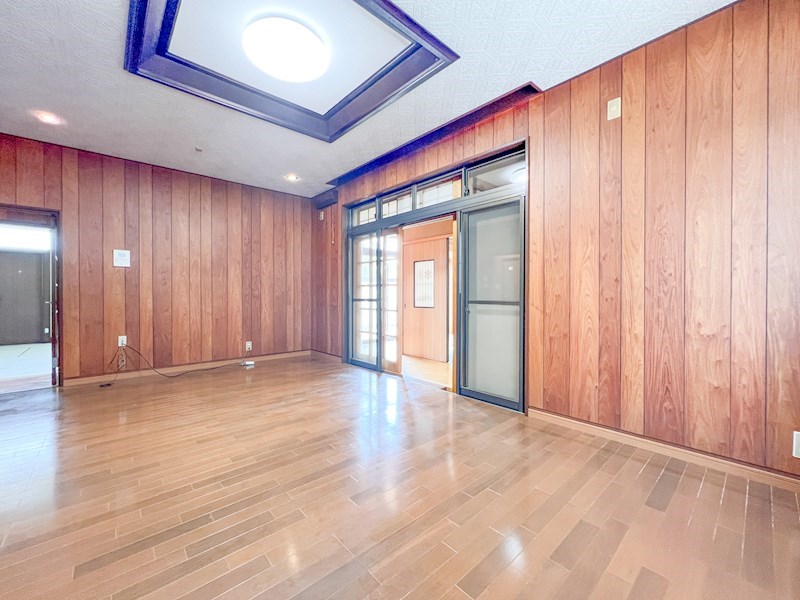 つくば市自由ケ丘　中古戸建（オーナチェンジ） 内観写真（リビング以外の居室）