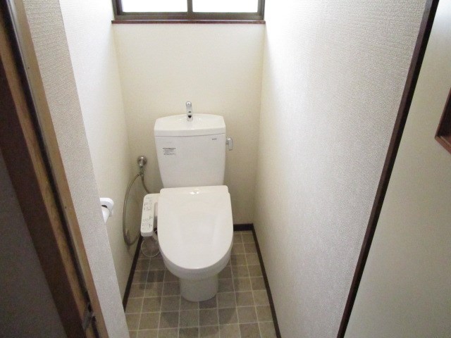 筑西市乙　中古戸建 内観写真（トイレ）