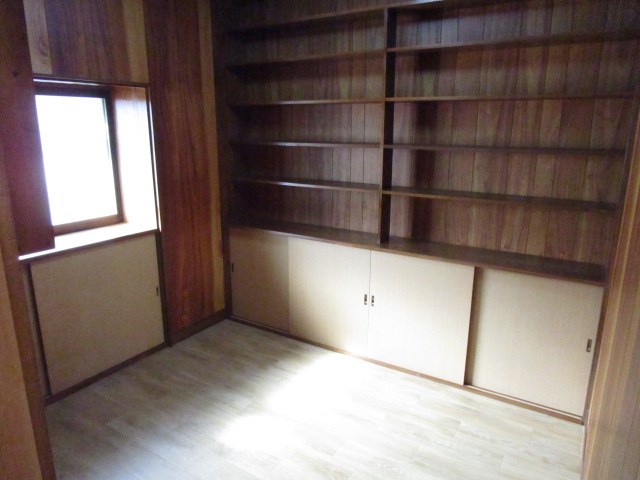 筑西市乙　中古戸建 内観写真（リビング以外の居室）