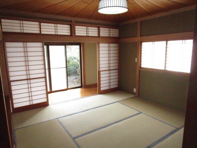 筑西市乙　中古戸建 内観写真（リビング以外の居室）