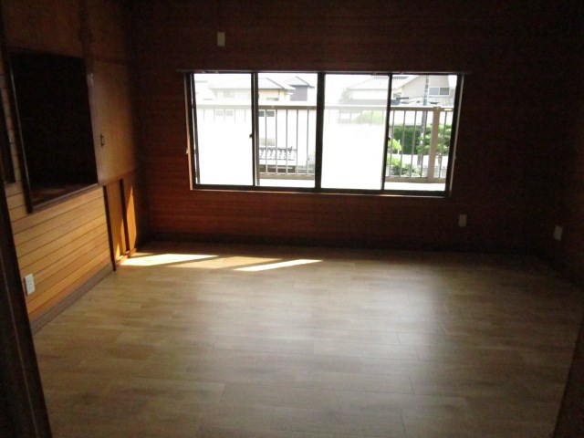 筑西市乙　中古戸建 内観写真（リビング以外の居室）