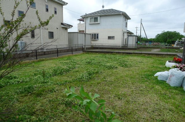 つくば市中山　中古戸建 現地写真（庭）