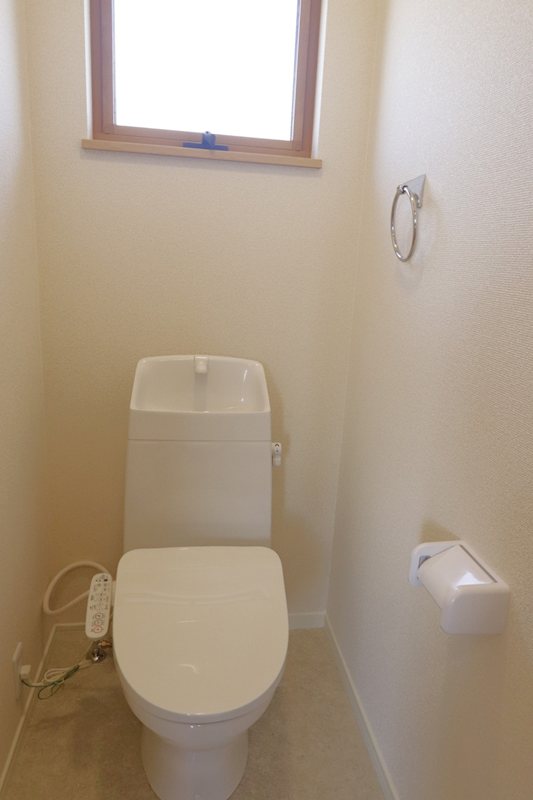 龍ケ崎市藤ケ丘６丁目　中古戸建 内観写真（トイレ）