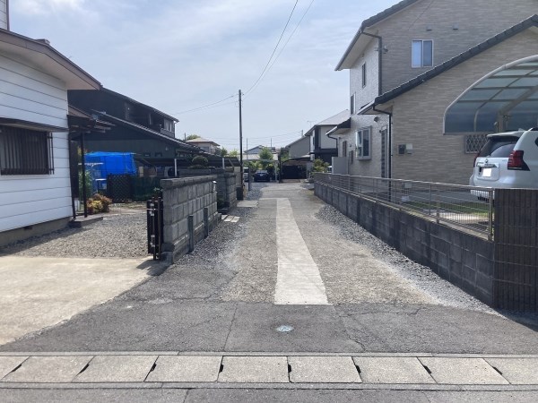 ひたちなか市足崎　中古戸建 現地写真（前面道路含む現地写真）
