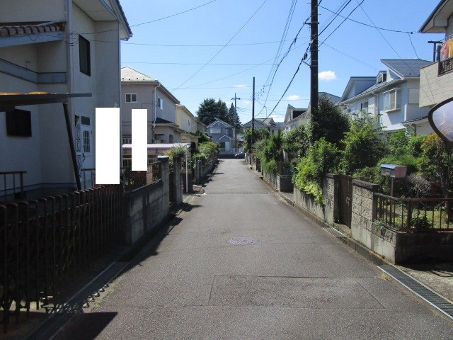 土浦市右籾　中古戸建 現地写真（前面道路含む現地写真）