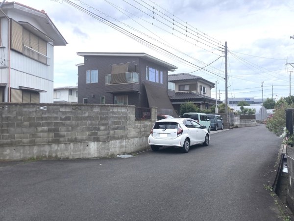 ひたちなか市足崎　土地 現地写真（前面道路含む現地写真）