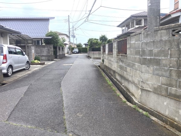 ひたちなか市足崎　土地 現地写真（前面道路含む現地写真）