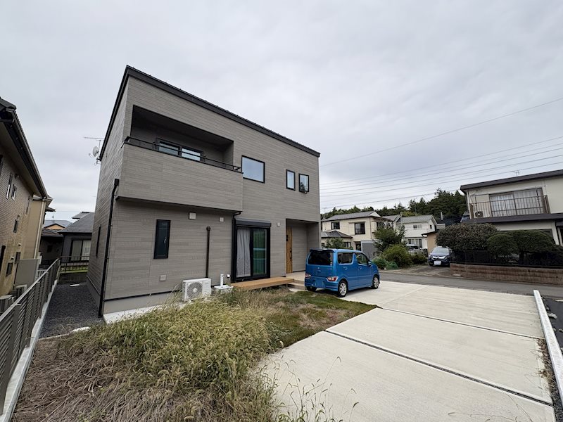 牛久市神谷1丁目　中古戸建 現地写真