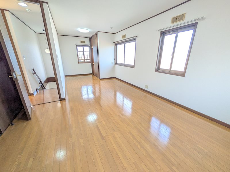 石岡市南台１丁目　中古戸建 内観写真（寝室）