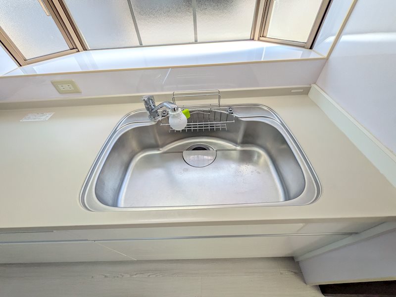 石岡市南台１丁目　中古戸建 内観写真（キッチン）