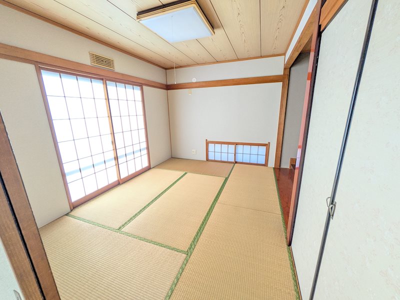 石岡市南台１丁目　中古戸建 内観写真（寝室）