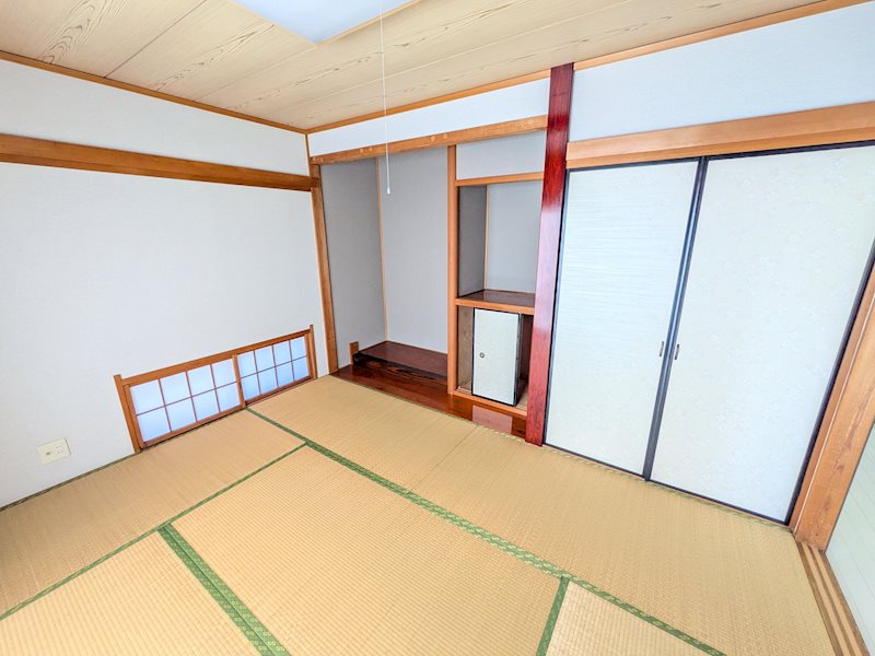 石岡市南台１丁目　中古戸建 内観写真（寝室）
