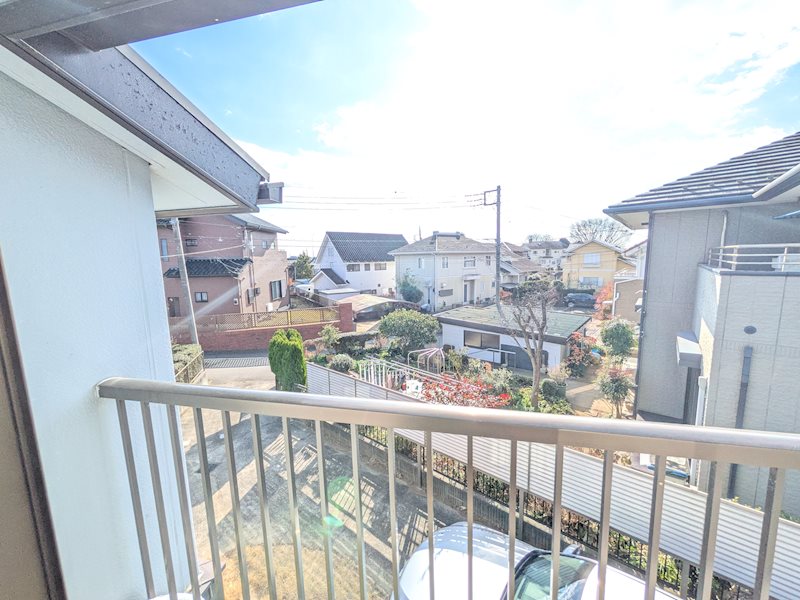 石岡市南台１丁目　中古戸建 現地写真（バルコニー）