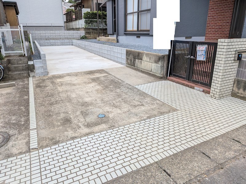 龍ケ崎市松葉１丁目　中古戸建 現地写真（駐車場）
