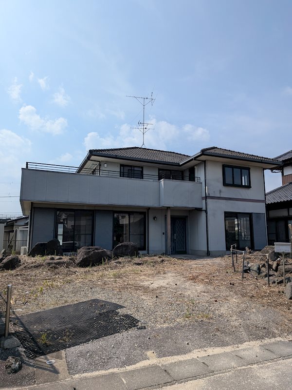 石岡市若松2丁目　中古戸建 現地写真