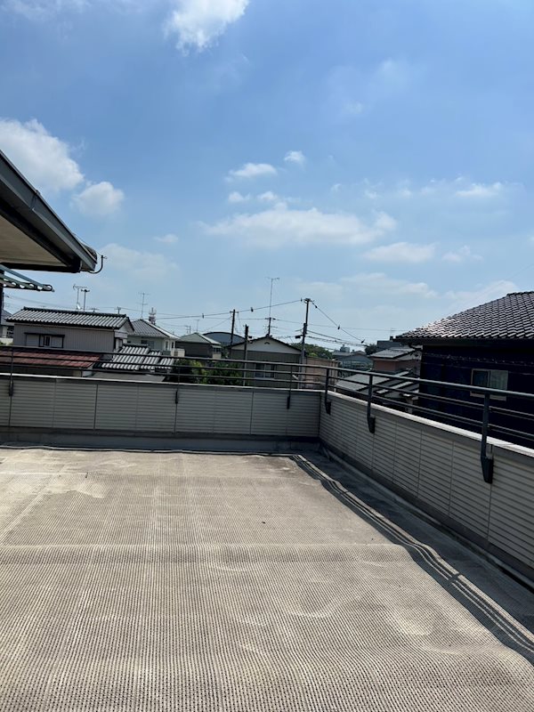 石岡市若松2丁目　中古戸建 現地写真（バルコニー）