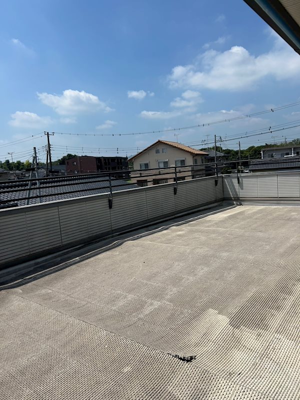 石岡市若松2丁目　中古戸建 現地写真（バルコニー）