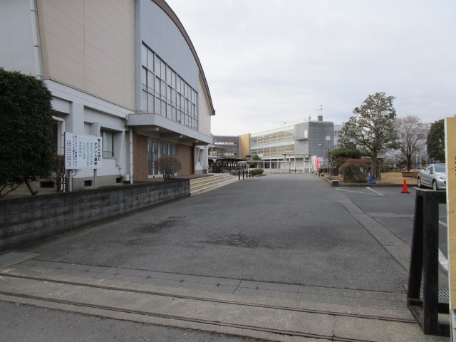 石岡市若松2丁目　中古戸建 中学校