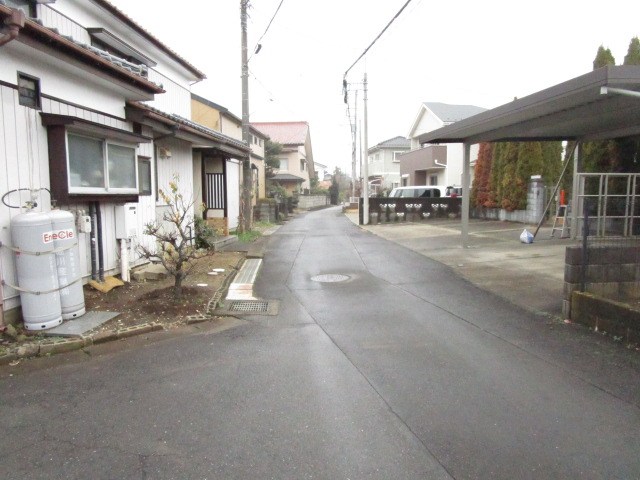 土浦市乙戸　中古戸建 現地写真（前面道路含む現地写真）