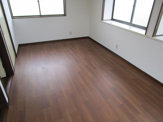 古河市尾崎　中古戸建 内観写真（寝室）