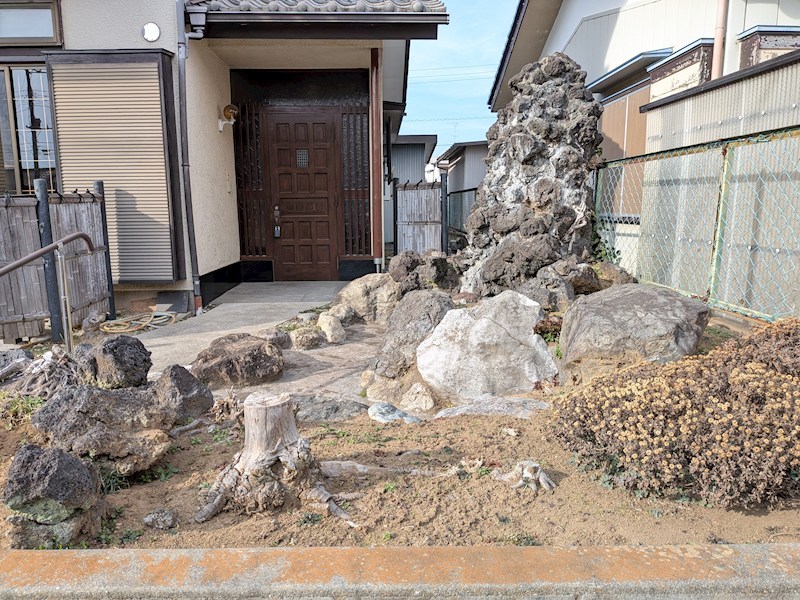 つくば市自由ケ丘　中古戸建 現地写真（庭）