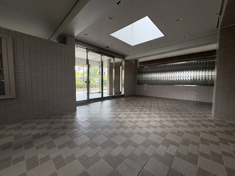 ハーモニータウン新取手壱番館 共用部写真（エントランス）
