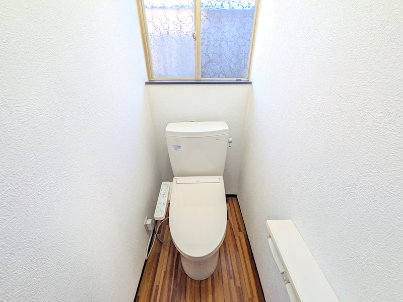 下妻市下妻丙　中古戸建 内観写真（トイレ）