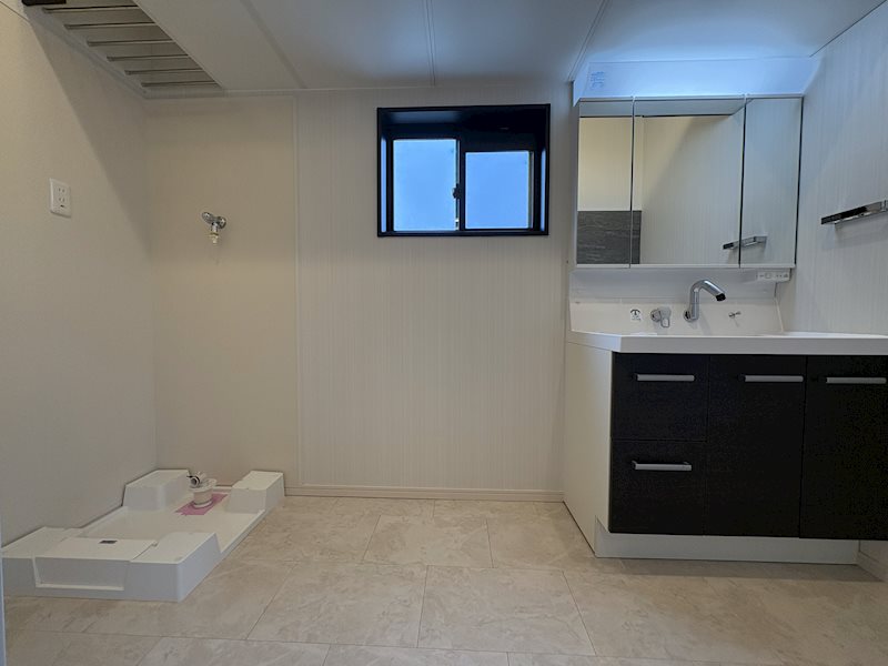 常総市孫兵ヱ新田　中古戸建 内観写真（洗面台・洗面所）