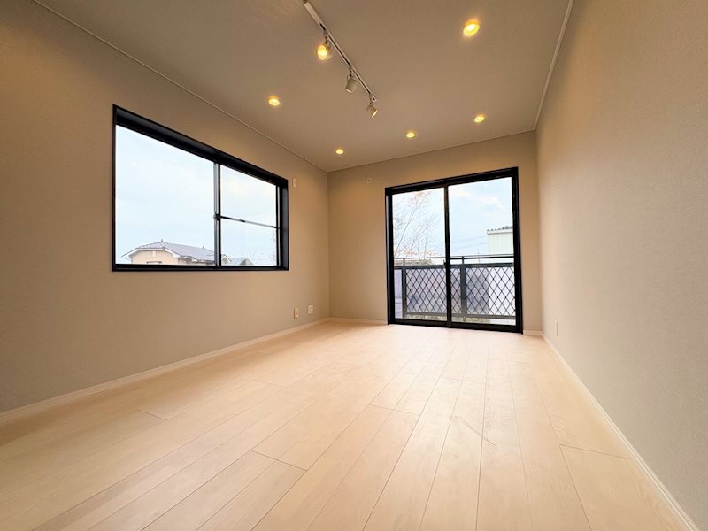 常総市孫兵ヱ新田　中古戸建 内観写真（子供部屋）