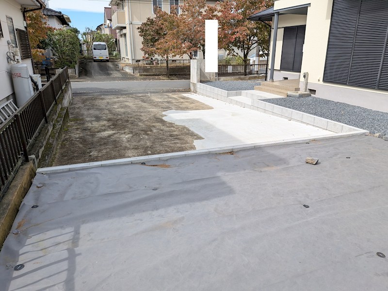 つくば市松栄　中古戸建 現地写真（駐車場）
