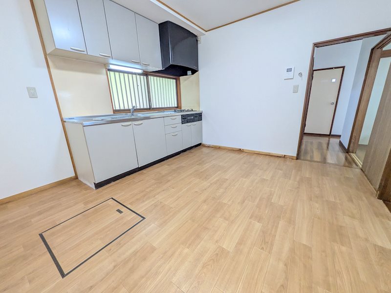 石岡市川又　中古戸建 内観写真（キッチン）