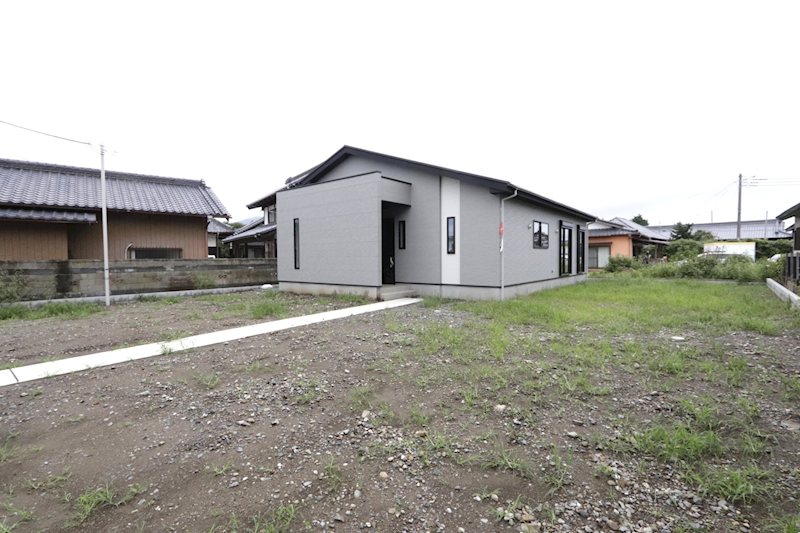 つくば市栗原　新築戸建１期　１号棟 現地写真（庭）