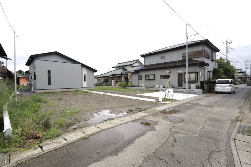つくば市栗原　新築戸建１期　１号棟 現地写真（前面道路含む現地写真）