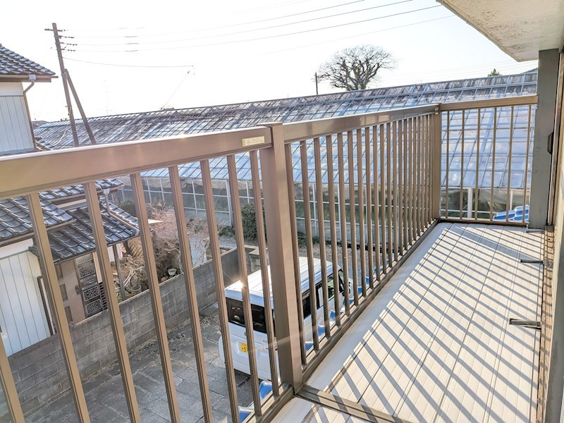 常総市原宿　中古戸建 現地写真（バルコニー）